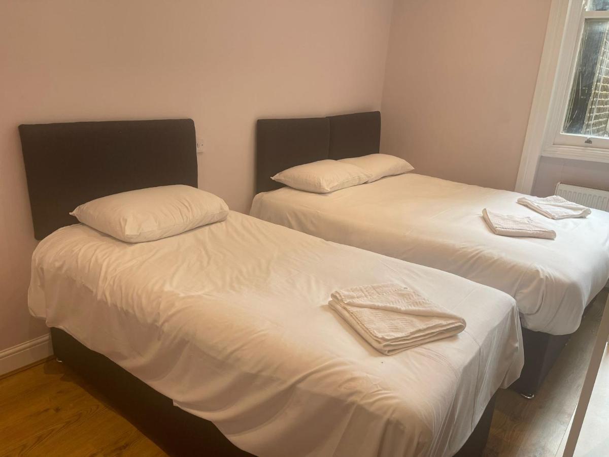 The Chapter Hotels - Hyde Park London Phòng bức ảnh